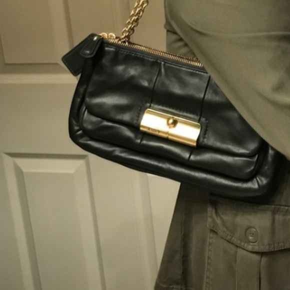 Coach leather shoulder bag 4th of July SALE!! - Picture 5 of 6